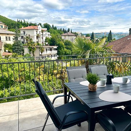 Apartments Villa Ida Опатия Екстериор снимка