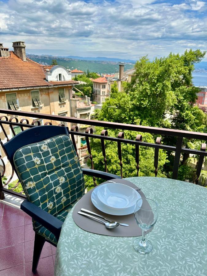 Apartments Villa Ida Опатия Екстериор снимка