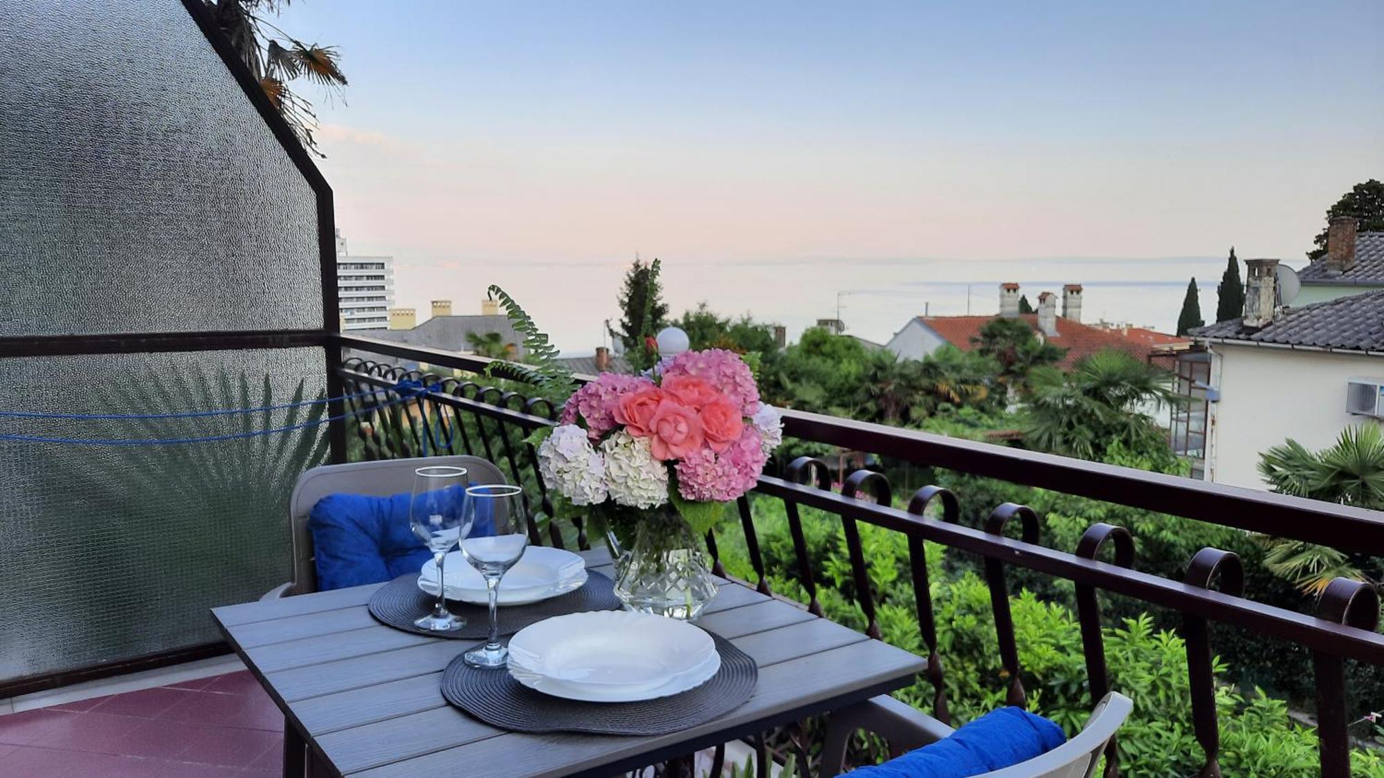 Apartments Villa Ida Опатия Екстериор снимка