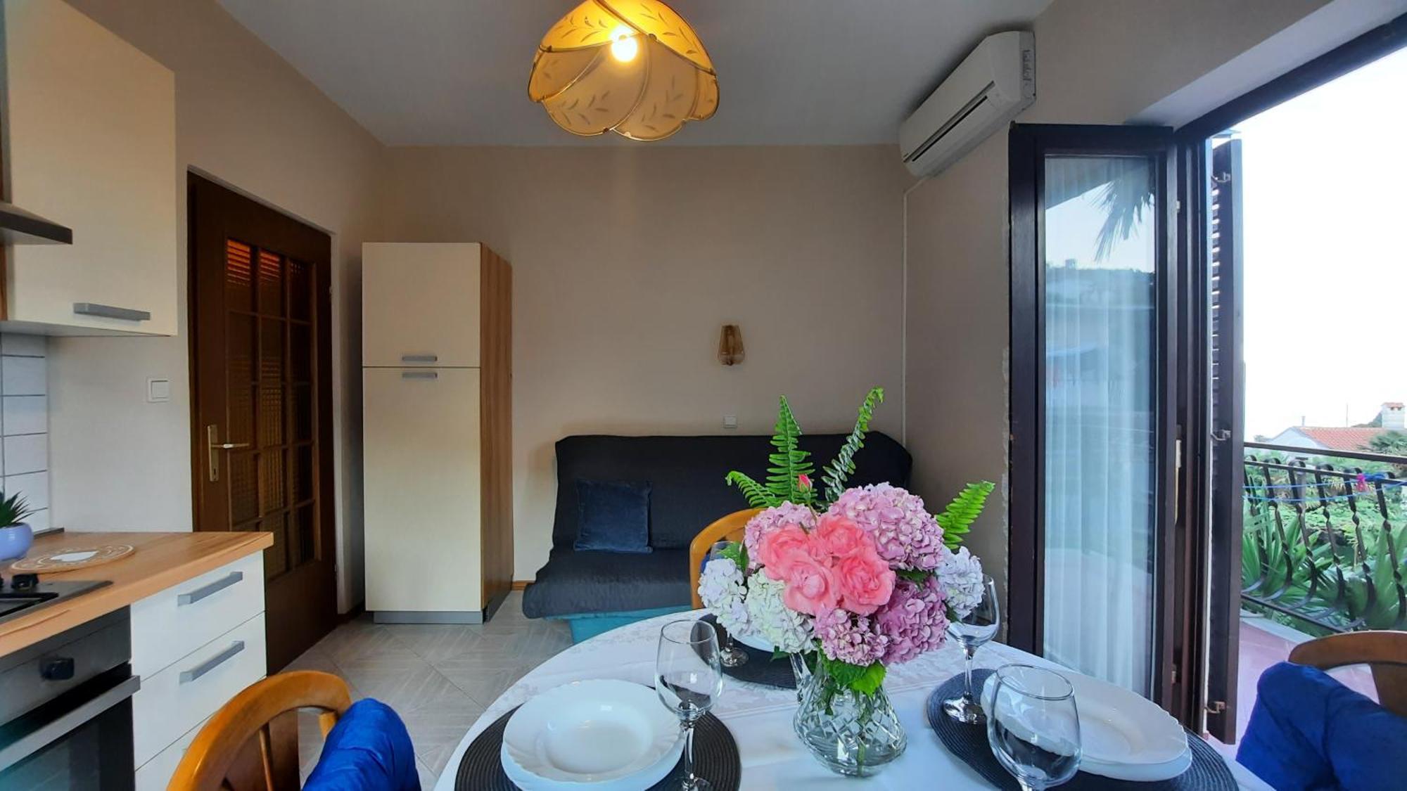 Apartments Villa Ida Опатия Екстериор снимка