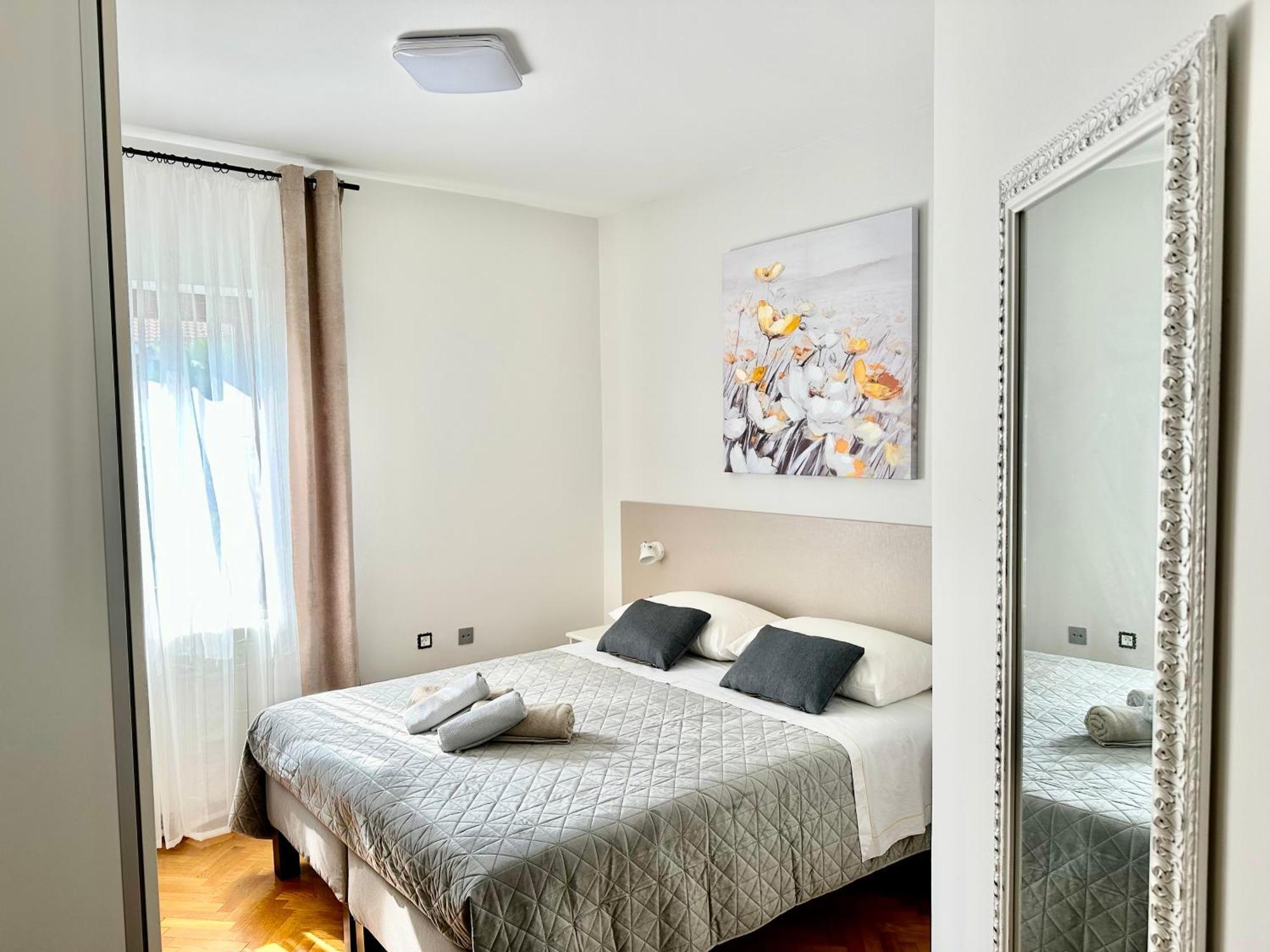 Apartments Villa Ida Опатия Стая снимка