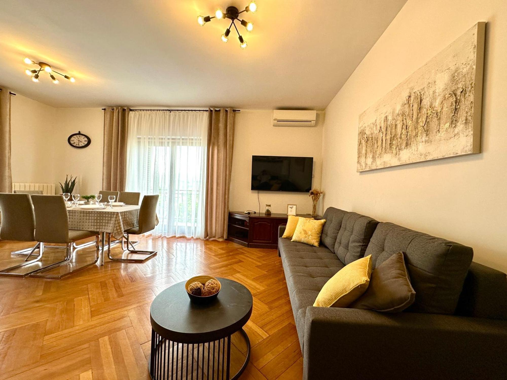 Apartments Villa Ida Опатия Екстериор снимка